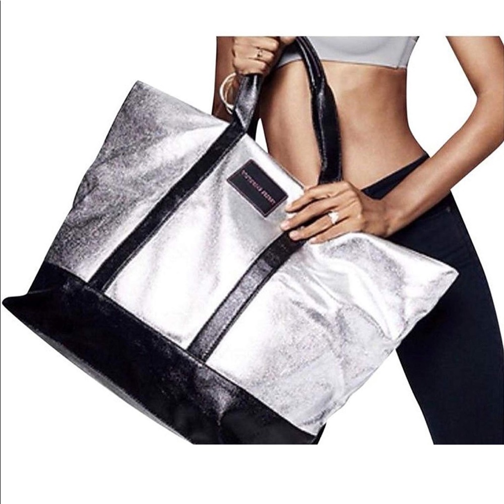 NEW WITH TAGS Victoria’s Secret Weekender Tote Bag